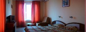 A double room with a sofa-bed