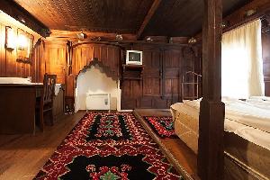 The Kodjamanovata house
